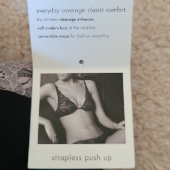 Calvin Klein Perfectly Fit Strapless Push Up Bra - Picture 3 of 6
